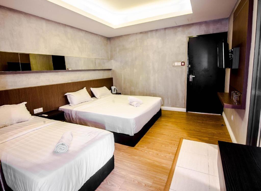 โมนาโค บูทิก โฮเต็ล ซาดงชายา Hotel โกตาคินาบาลู ภายนอก รูปภาพ