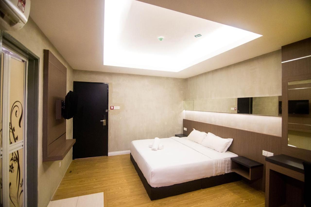 โมนาโค บูทิก โฮเต็ล ซาดงชายา Hotel โกตาคินาบาลู ภายนอก รูปภาพ