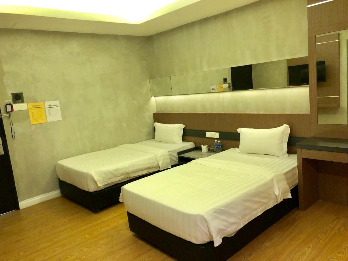 โมนาโค บูทิก โฮเต็ล ซาดงชายา Hotel โกตาคินาบาลู ภายนอก รูปภาพ